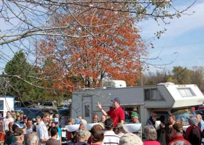 Photo of auction crowd