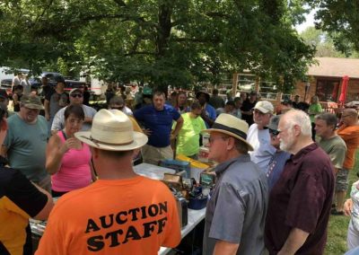 Auctioneer describing items