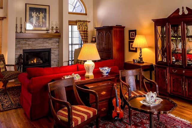 Picture of an upscale living room with antique furniture and decorations.