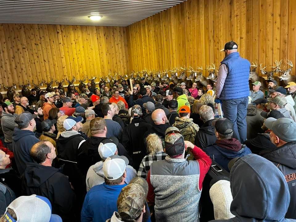 Auctions work for both live and online auctions and this image shows a live auction in action